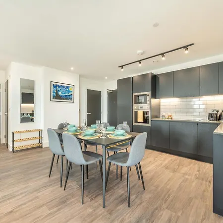 Ferienwohnung Mitre Picasso By Artsy